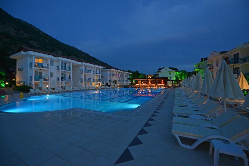 Belcekum Beach Hotel Oludeniz Exterior photo